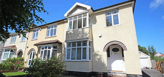 3 bed semi-detached house to rent