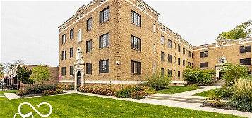5347 N College Ave APT 314, Indianapolis, IN 46220