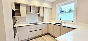 2 bed flat to rent