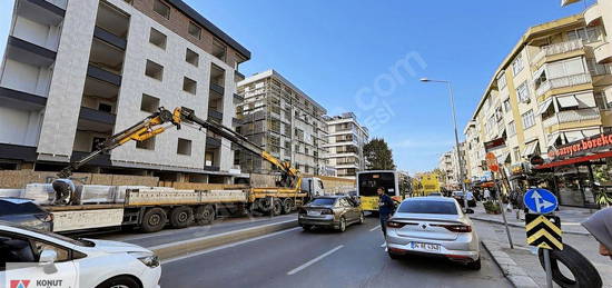 PENDİK ÇARŞIDA TERASLI SATILIK SIFIR 3+1 DUBLEKS DAİRE