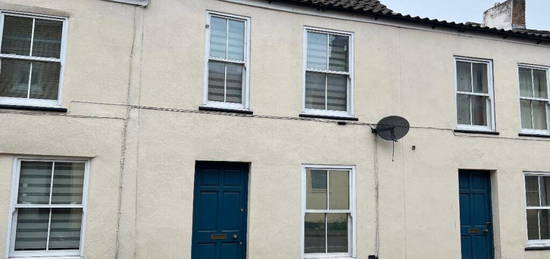 3 bedroom terraced house