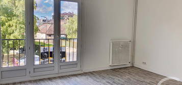 Location appartement 2 pièces 43 m²