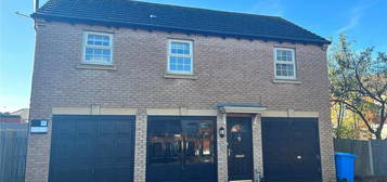 2 bedroom detached house for sale