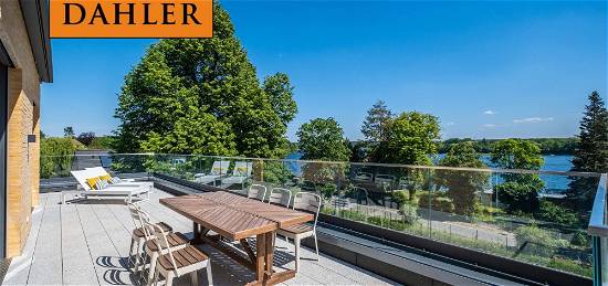 An Potsdams Havelgewässern - bezugsfertiges Luxus-Penthouse mit beeindruckendem Seeblick