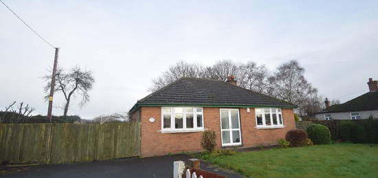 Bungalow to rent in Shrewsbury Road, Edgmond, Newport TF10