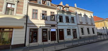 Győr-Belváros, Győr, ingatlan, kiadó, lakás, 32 m2
