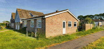 4 bedroom detached bungalow for sale