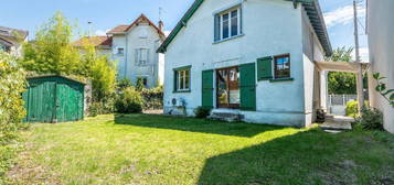 Maison individuelle de 4 pièces de 109 m2 avec jardin - Idéal pour les familles