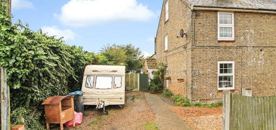 3 bed semi-detached house for sale