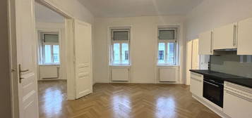 TOP 3 ZIMMER  ALTBAUWOHNUNG/UNBEFRISTET