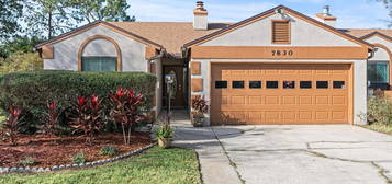 7830 FAWN BROOK Circle W, Jacksonville, FL 32256