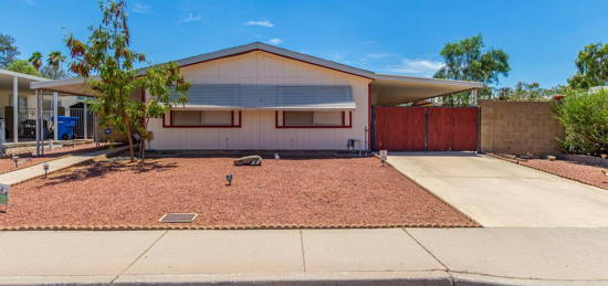 2925 E Sequoia Dr, Phoenix, AZ 85050