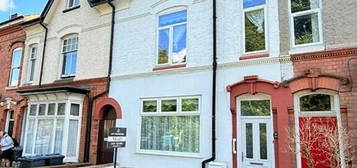 4 bedroom terraced house