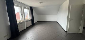 3 Zimmer DG Wohnung 68 qm , in Lippstadt - Esbeck