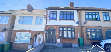 4 bedroom terraced house