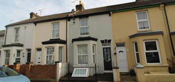 4 bedroom terraced house