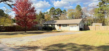 809 Hope Cir, Mena, AR 71953