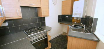 2 bedroom end of terrace house