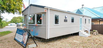 3 bed mobile/park home for sale