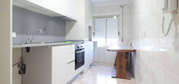 Apartamento T3 | Aver-o-Mar