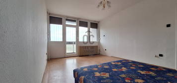 Kiadó panellakás, albérlet, Gyöngyösön 133 E Ft / hó