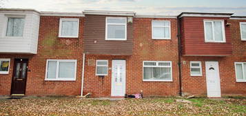 Terraced house to rent in The Avenue, Newcastle Upon Tyne NE6