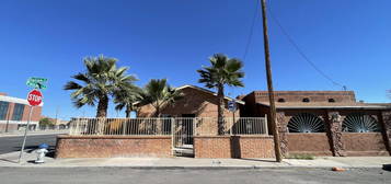 212 Dolan St, El Paso, TX 79905