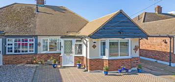 3 bed bungalow for sale