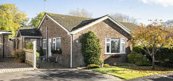 2 bedroom semi-detached bungalow for sale