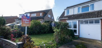 3 bed semi-detached house for sale