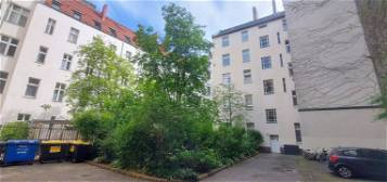Apartment in zentral gelegenem Charlottenburger Gartenhaus