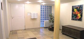 *Schicke Wohnung in direkter Nähe vom Uni-Klinikum/Landgericht/Haumannplatz*