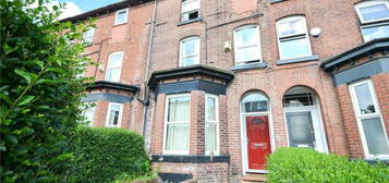 9 bedroom terraced house