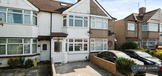 2 bedroom terraced house