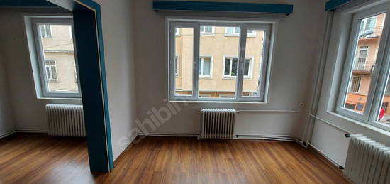 FOR RENT APARTMENT CİHANGİR FİRUZAĞA DA KİRALIK 2+1 DUBLEKS YENİ