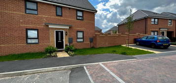 3 bedroom detached house