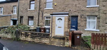 Terraced house to rent in Bennett Street, Buxton SK17