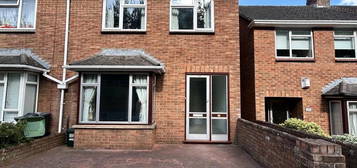 3 bedroom end of terrace house