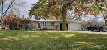 802 Spring St, Hedrick, IA 52563