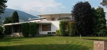 Villa unifamiliare via Cesare Battisti, 10, Centro, Maniago