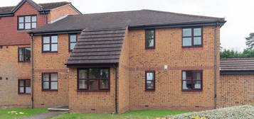 2 bed flat to rent