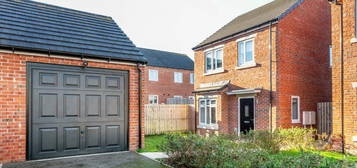 3 bedroom detached house