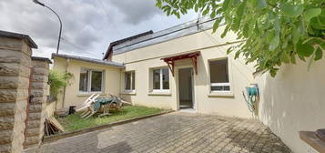 Maison de plain-pied  à vendre, 3 pièces, 2 chambres, 50 m²