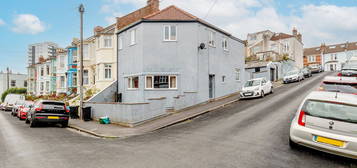 3 bed end terrace house for sale