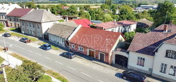 Prodej  rodinného domu 293 m², pozemek 1 884 m²