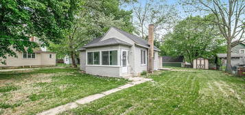 210 Houseman Ave NE, Grand Rapids, MI 49503