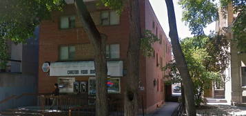30 Carlton St #3, Winnipeg, MB R3C 1N9