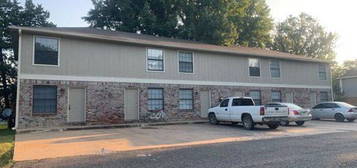 602 4th Ave #4, Conway, AR 72032