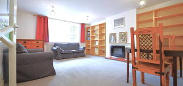 3 bed flat to rent