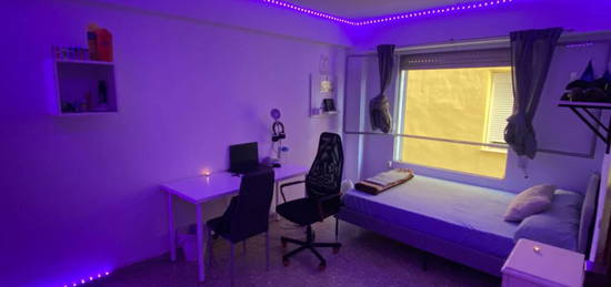 Habitación en Piso de Estudiantes en Alcoy